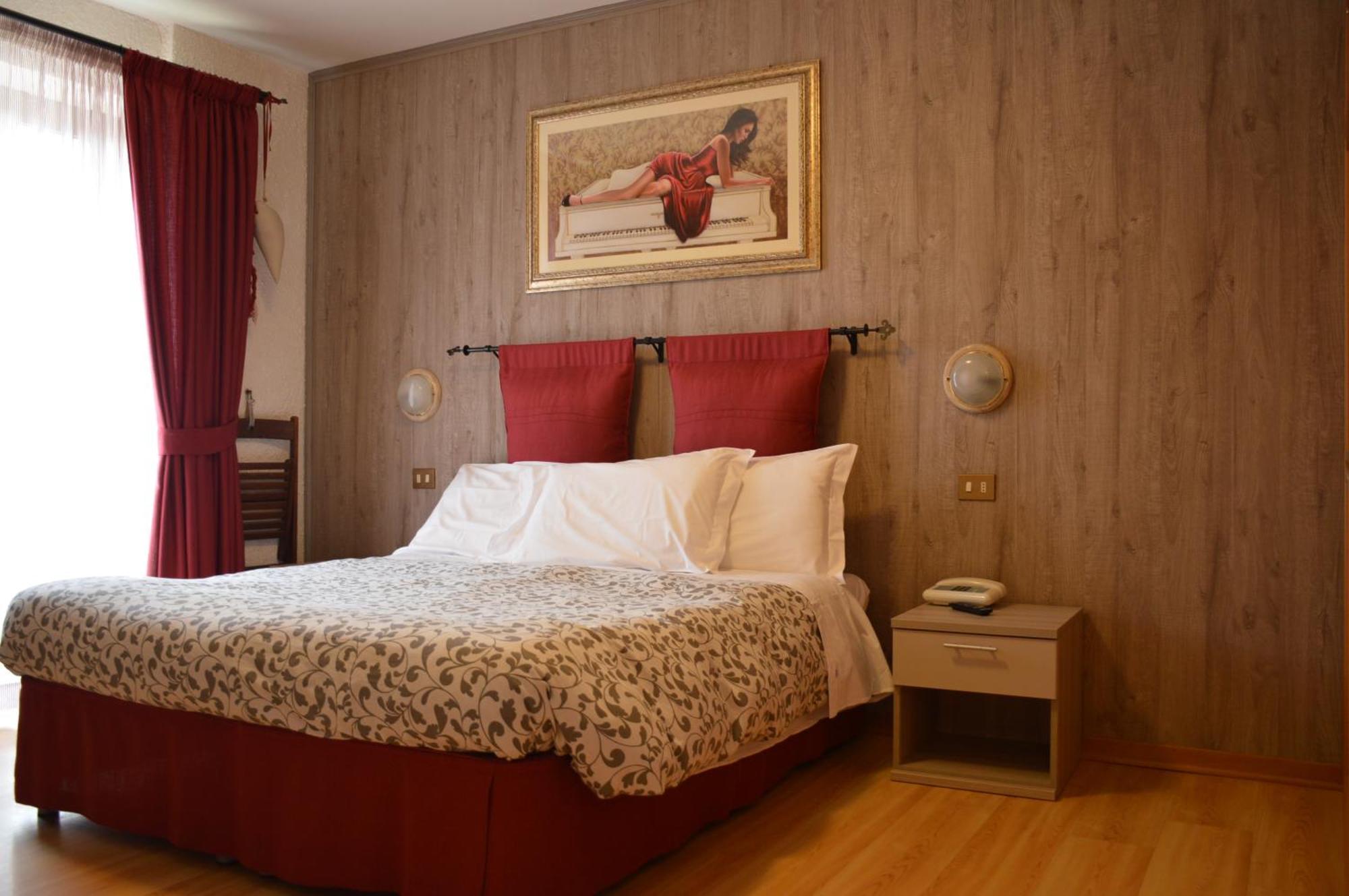 Albergo Sella - Monte Amiata 아바디아산살바토레 외부 사진