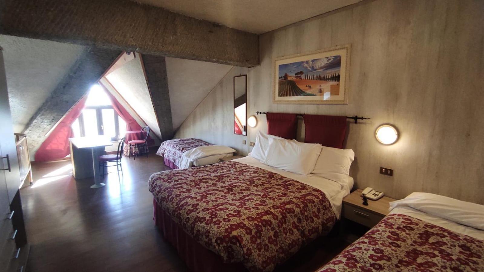 Albergo Sella - Monte Amiata 아바디아산살바토레 외부 사진