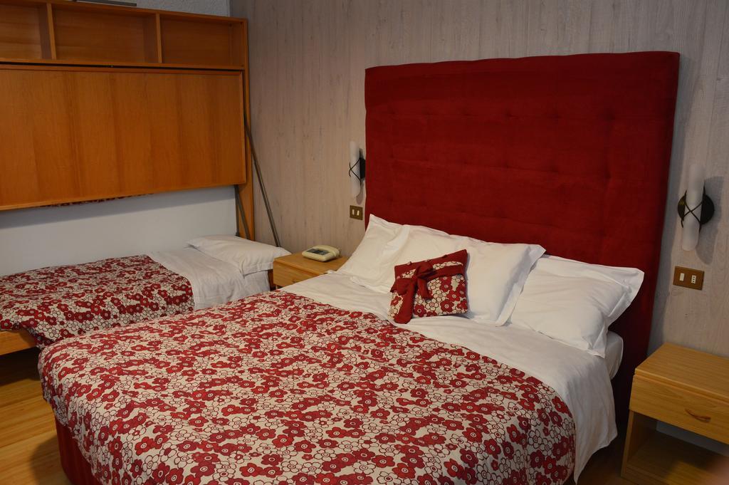 Albergo Sella - Monte Amiata 아바디아산살바토레 외부 사진
