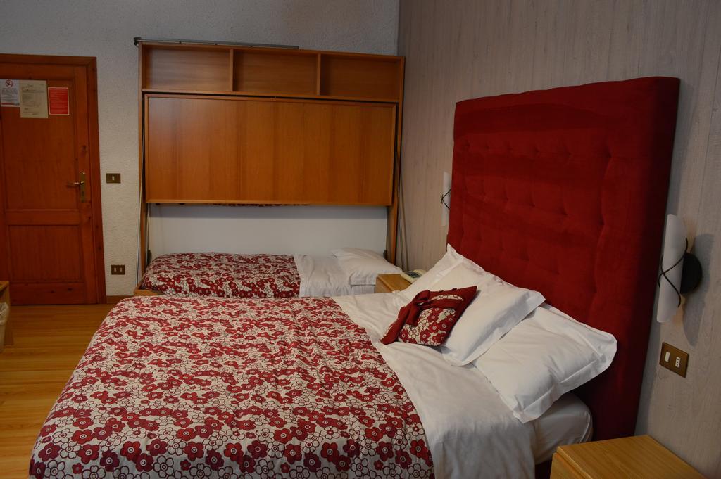 Albergo Sella - Monte Amiata 아바디아산살바토레 외부 사진